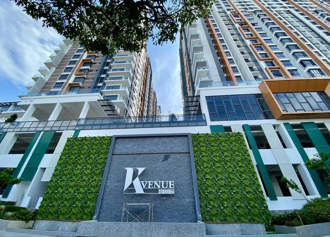 K Avenue Studio 2Bed Room A06 Near Airport By Gc Donggongon